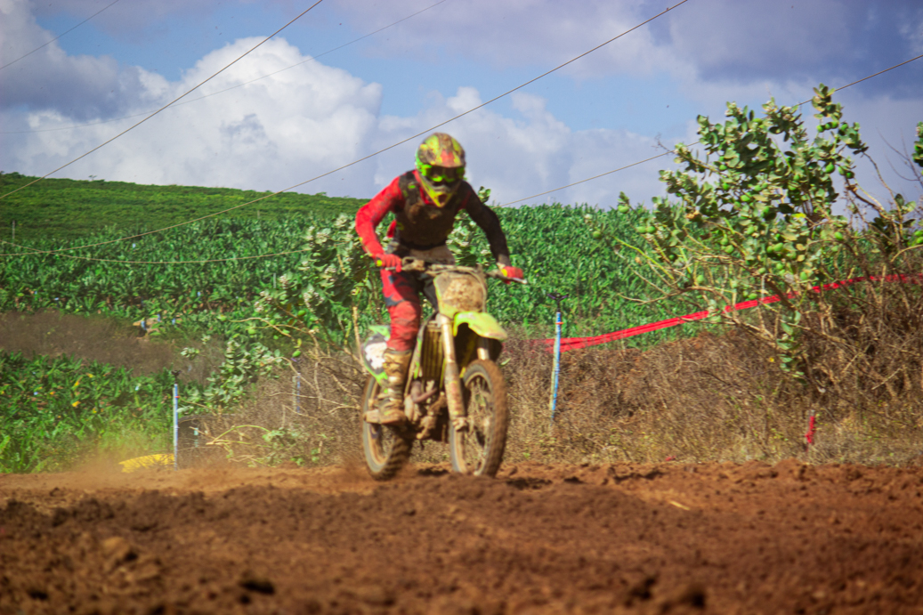 Governo ES - Cariacica sedia 9ª Etapa do Campeonato Capixaba Unificado de  Motocross e Supercross