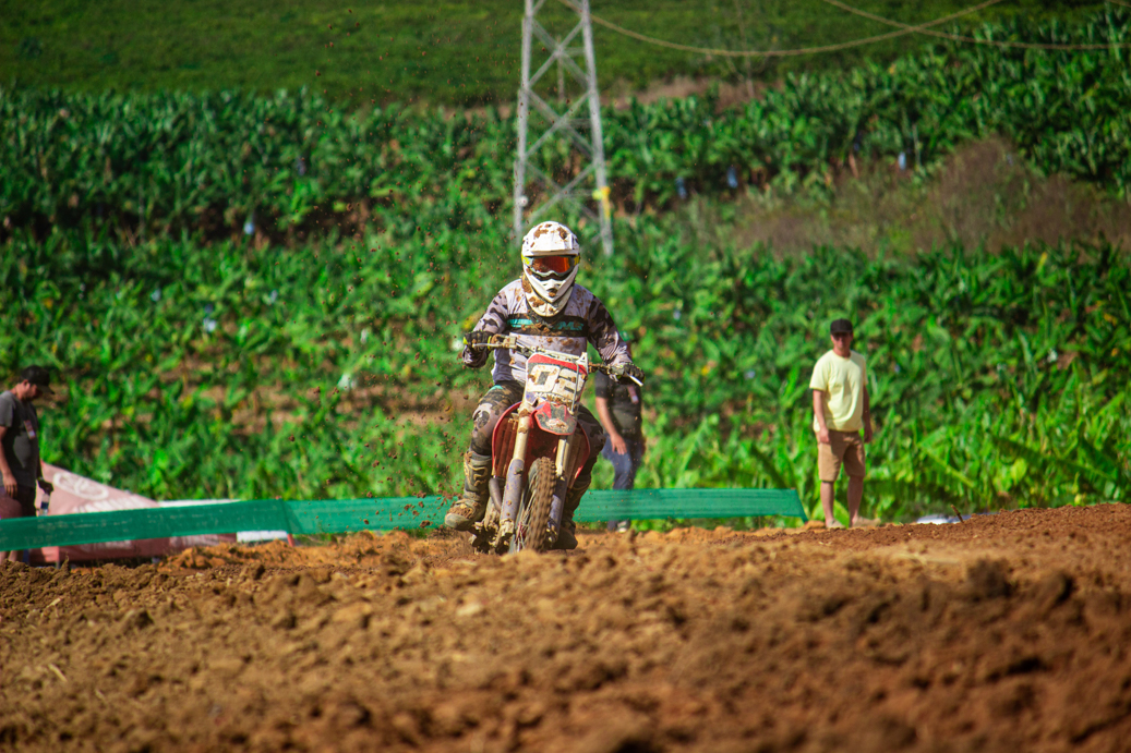 Governo ES - Cariacica sedia 9ª Etapa do Campeonato Capixaba Unificado de  Motocross e Supercross