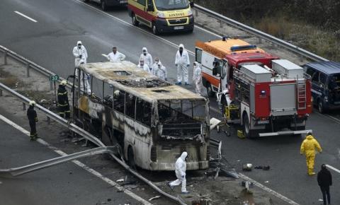 Desastre com ônibus na Bulgária mata 45 pessoas