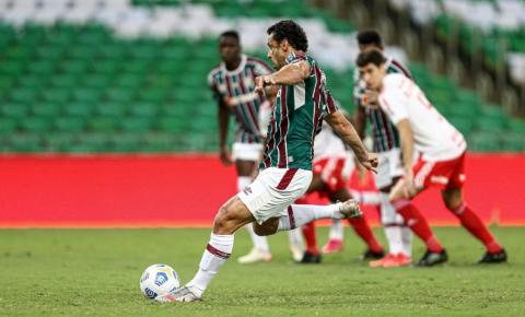 Com gol de Fred, Fluminense vence o Internacional no Maracanã
